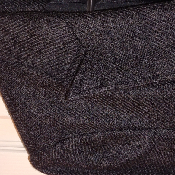 Pristine wool blend tweed blazer/jacket by Ann Taylor LOFT size 2! - Picture 3 of 7